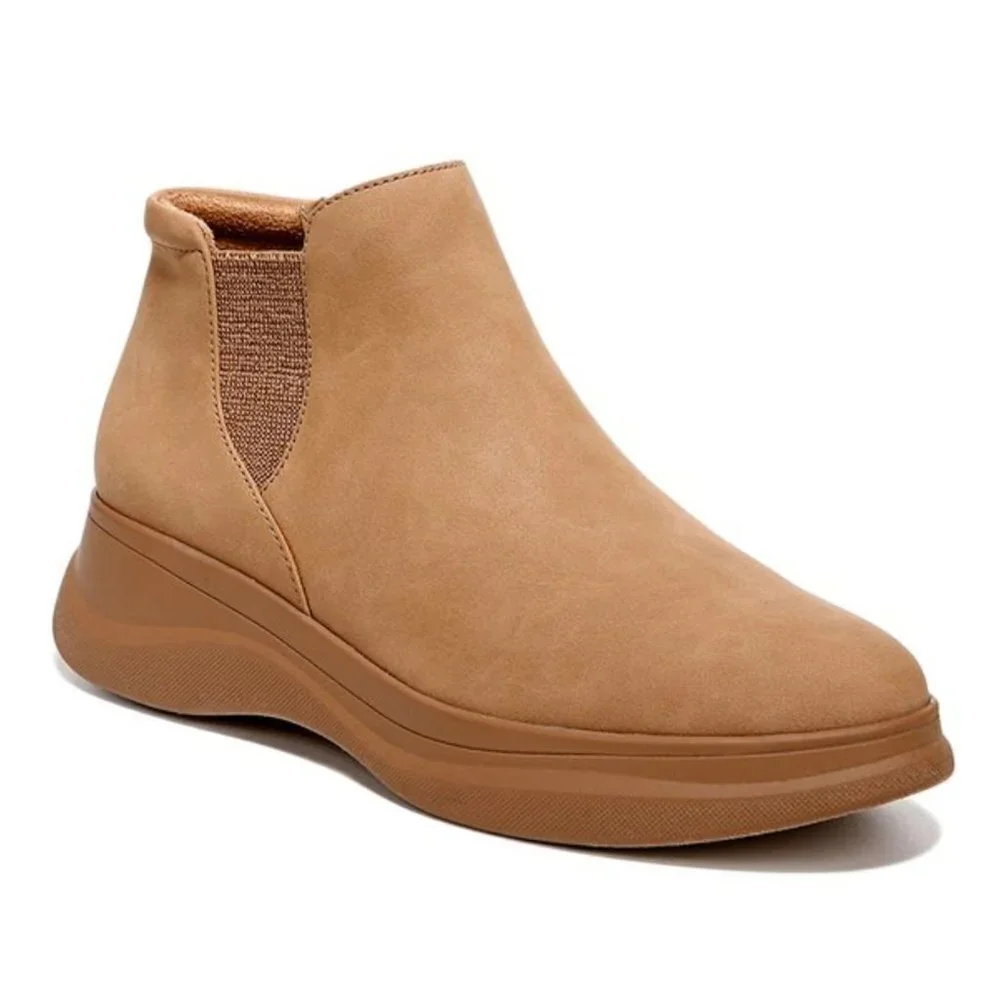 Naturalizer Cookiedough Genn-Swerve Ankle Boot_5